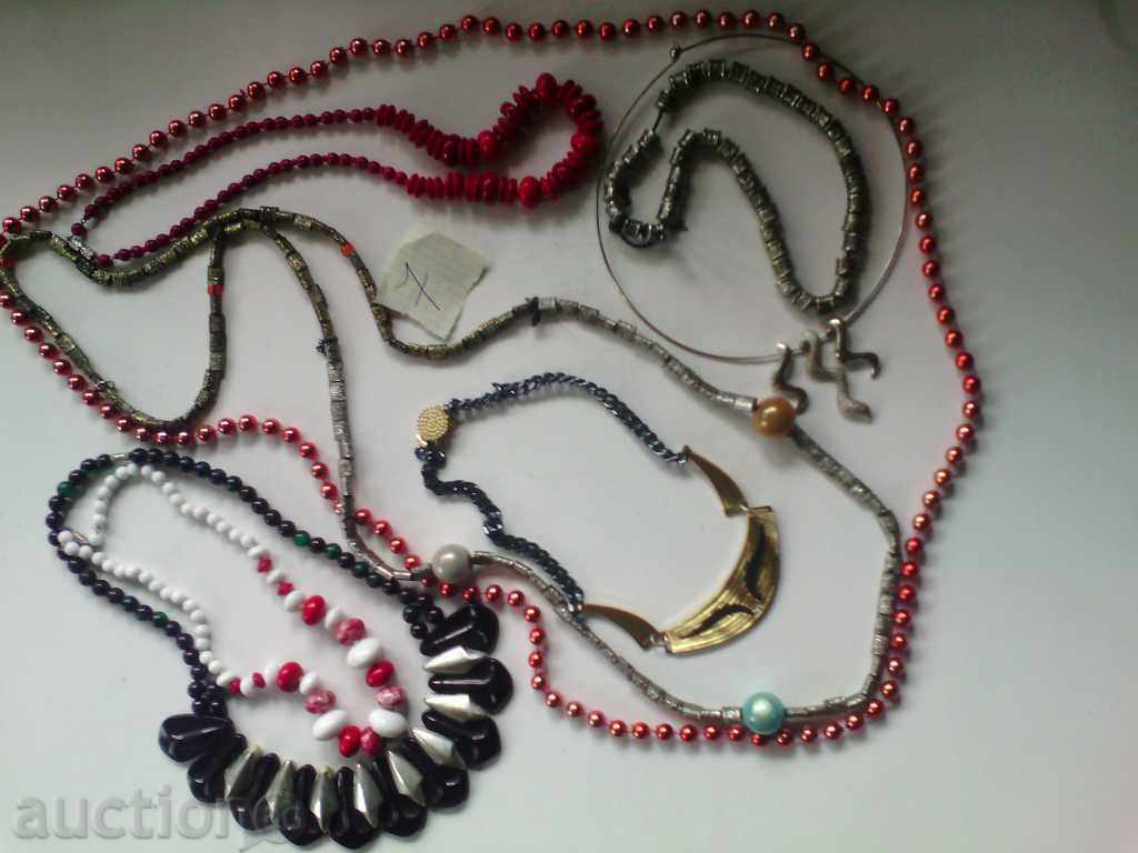 Lot jewelery necklaces necklaces jewelry in 7