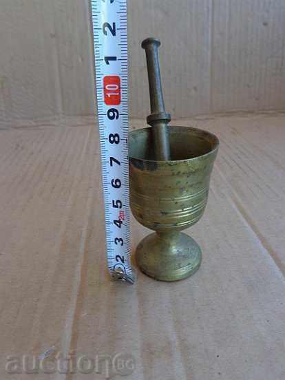 Old bronze mortar with a hammer mill with price 64.00 BGN | € 32.72