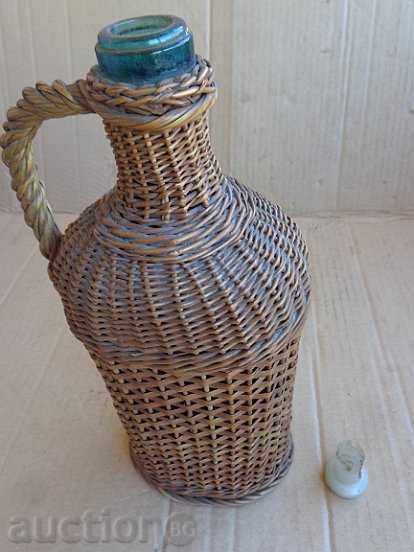 Стара стъклена дамаджана за ракия с оплетка от ракита - 7 Стара стъклена дамаджана за ракия с оплетка от ракита - 7