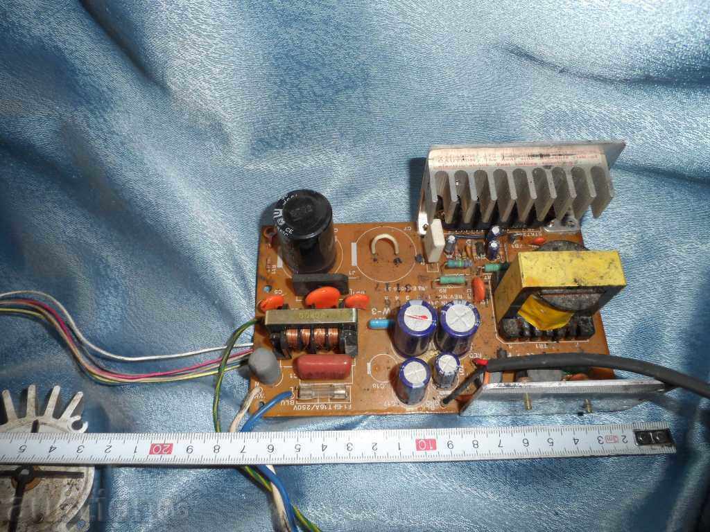 Licitație Plăci, piese etc.