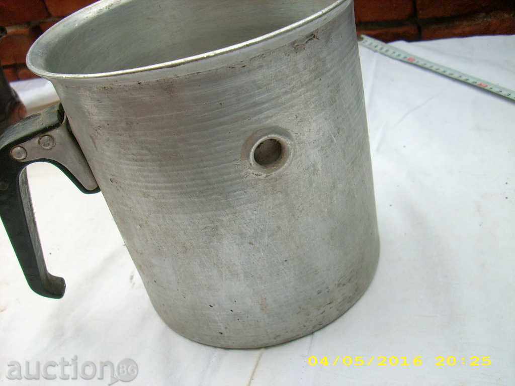 Παράδοση STARA βραστήρα για βραστό γάλα Παράδοση STARA βραστήρα για βραστό γάλα