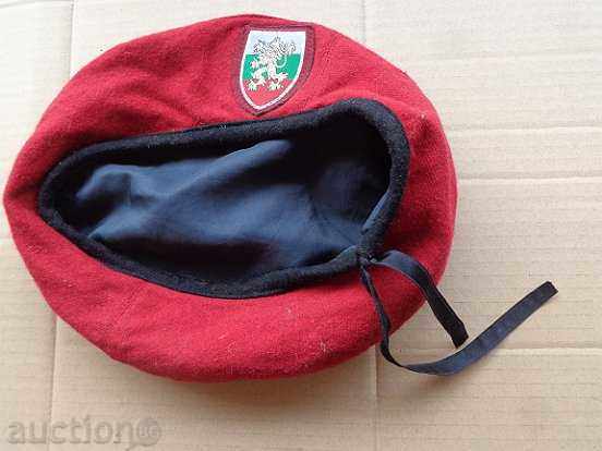 Delivery of Army beret, uniform, beret with coat of arms Delivery of Army beret, uniform, beret with coat of arms