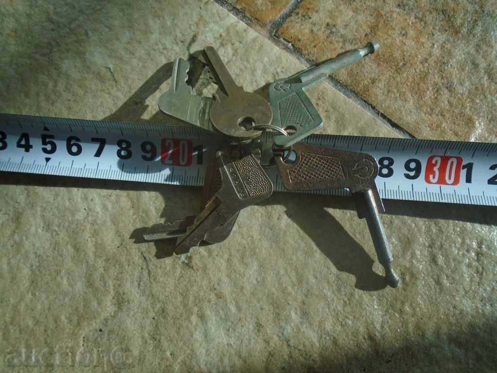 LOSSED KEYS FROM OLD MOT :) :) :) - 7 LOSSED KEYS FROM OLD MOT :) :) :) - 7