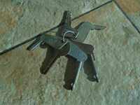 LOST cheile de la vehicule vechi :) :) :)