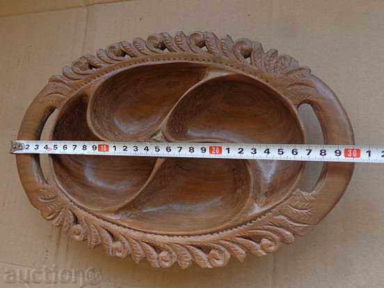 Pods for nuts, bonbonniere, wooden with a gift with price 69.00 BGN | € 35.28 Pods for nuts, bonbonniere, wooden with a gift with price 69.00 BGN | € 35.28