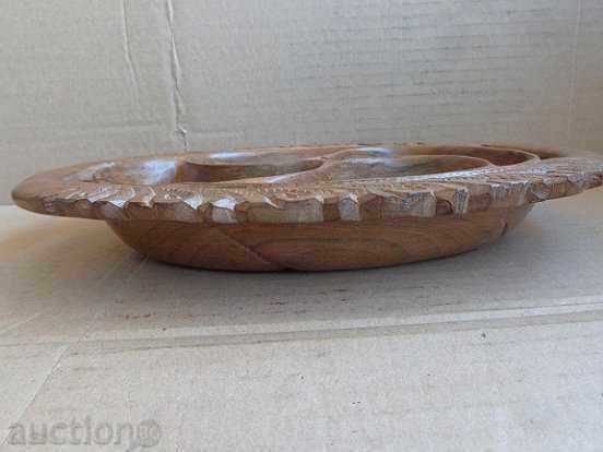 Auction Pods for nuts, bonbonniere, wooden with a gift Auction Pods for nuts, bonbonniere, wooden with a gift