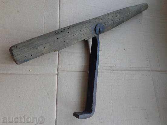 Old primitive instrument, wooden, wrought iron primitive - 7 Old primitive instrument, wooden, wrought iron primitive - 7