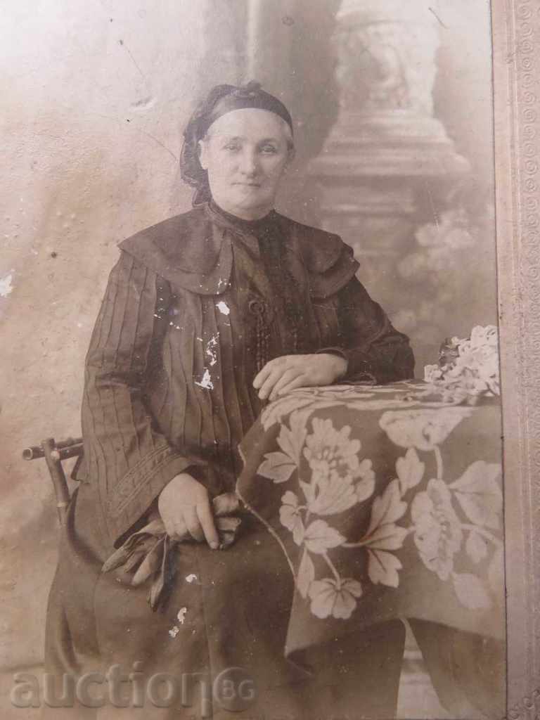 OLD PHOTO - CARDBOARD OLD PHOTO - CARDBOARD