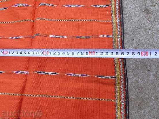 Παράδοση Παλιά υφαντή, κεντητή και κεντητή ποδιά, φορεσιά, σουκμάν Παράδοση Παλιά υφαντή, κεντητή και κεντητή ποδιά, φορεσιά, σουκμάν