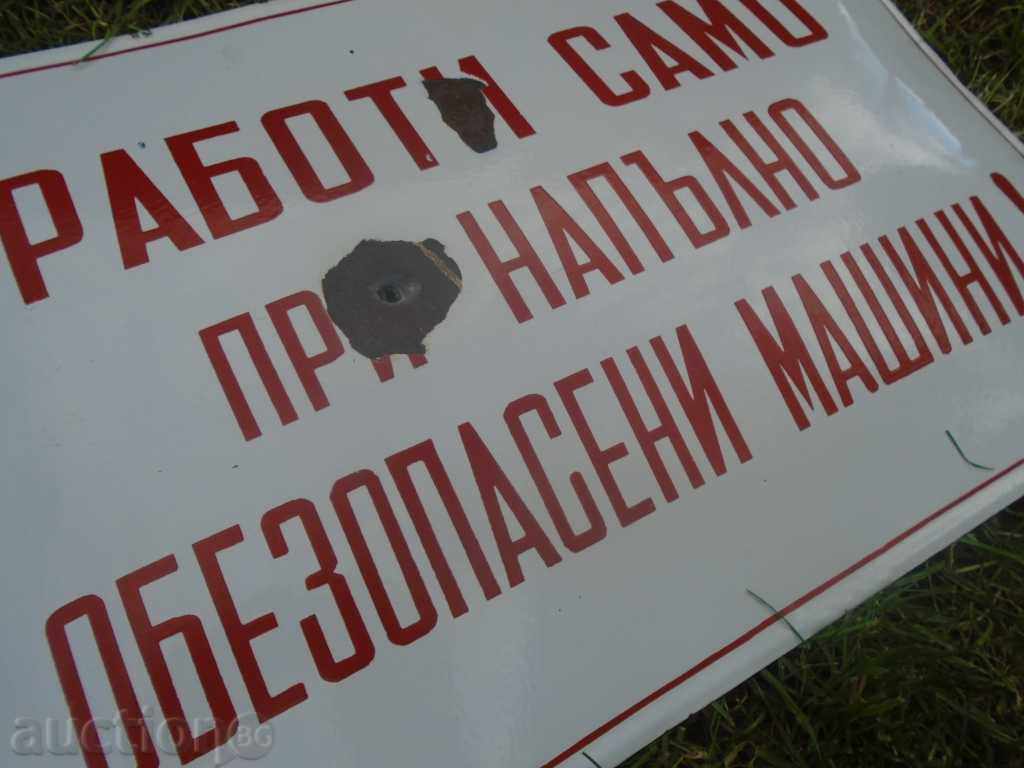 60/40 cm. FOOTWEAR - 6 60/40 cm. FOOTWEAR - 6