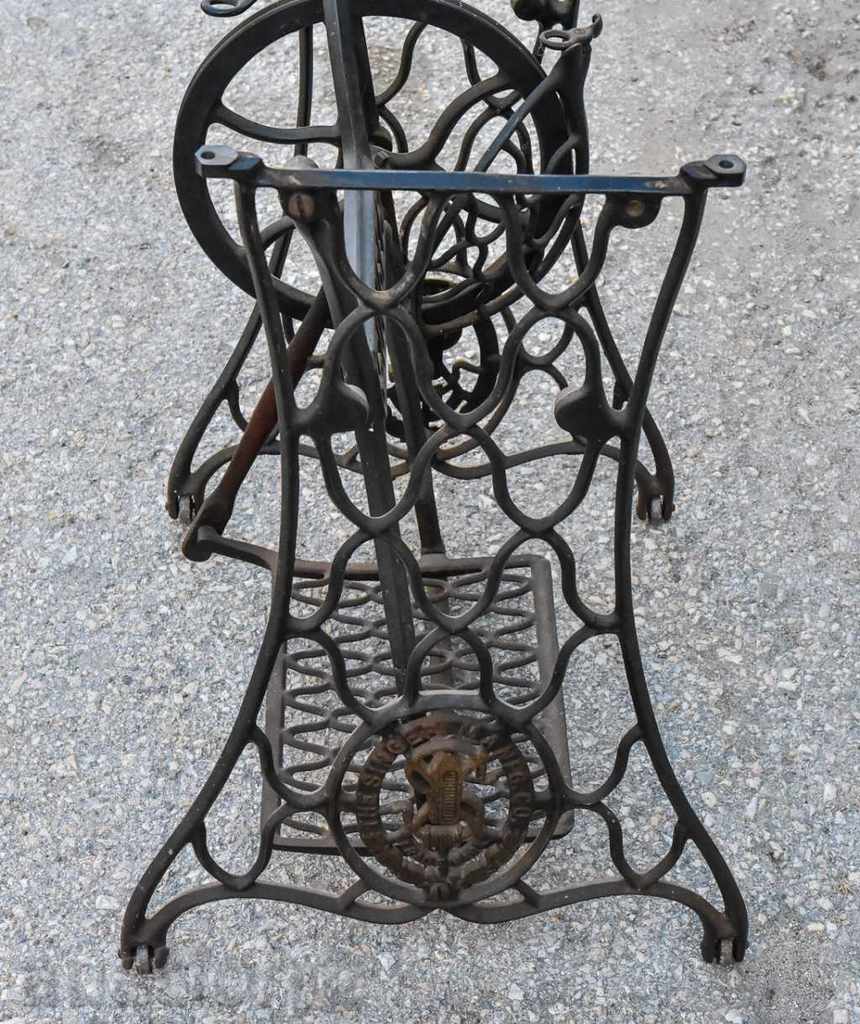 Ραπτομηχανή SINGER - 5 Ραπτομηχανή SINGER - 5