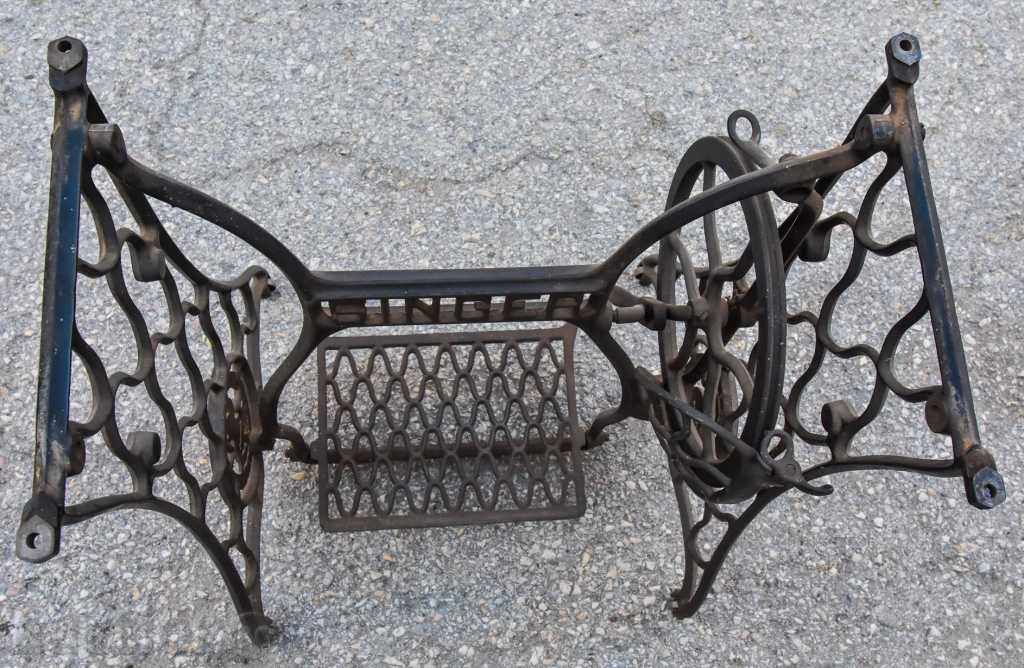 Ραπτομηχανή SINGER - 6 Ραπτομηχανή SINGER - 6