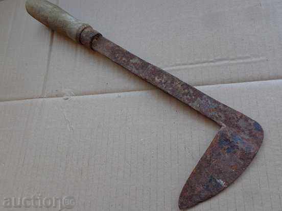 An old naval tool for horsehair heeling - 6 An old naval tool for horsehair heeling - 6