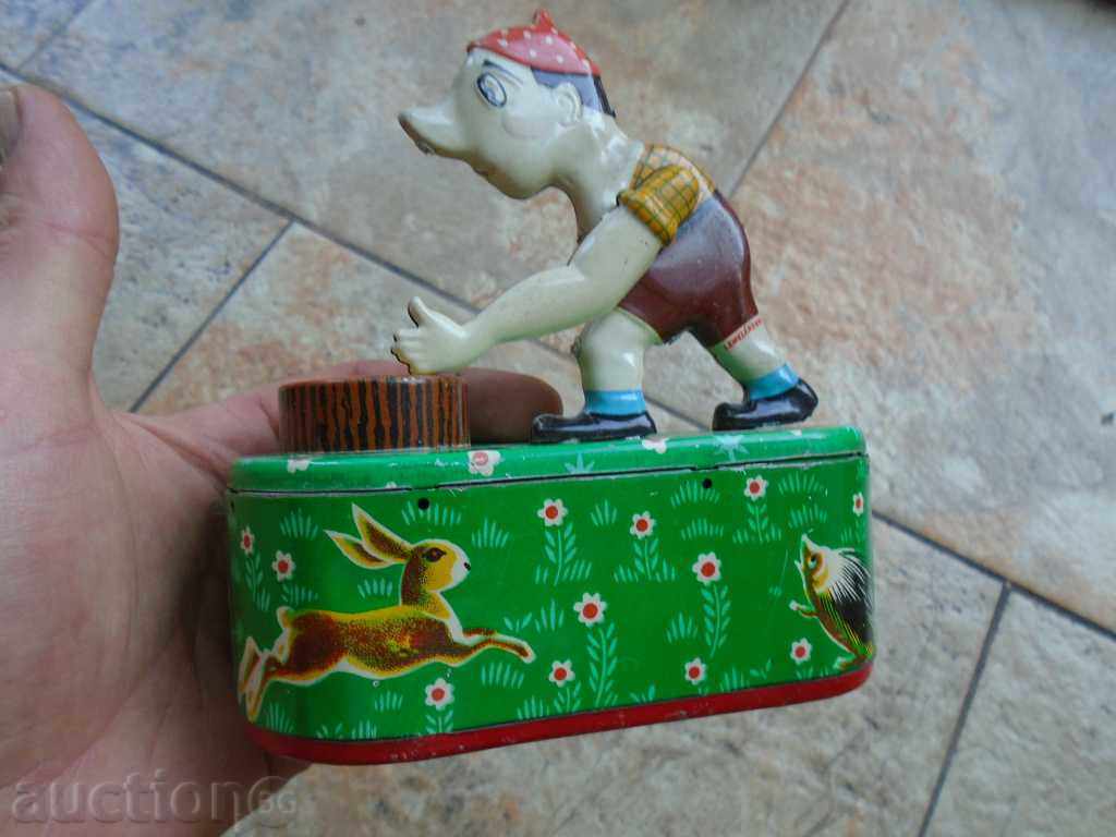 STARA staniu SOC. TOY cu preț € 5.99 | 11.72 BGN STARA staniu SOC. TOY cu preț € 5.99 | 11.72 BGN