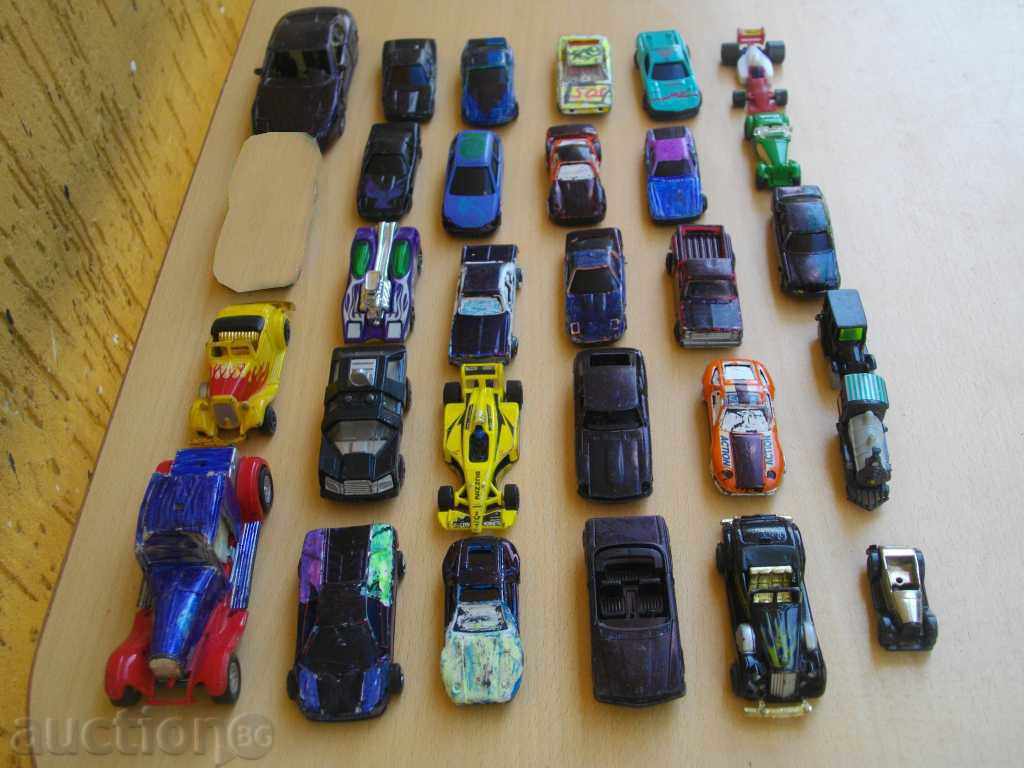 Auction Lot of 29 pcs. carts Auction Lot of 29 pcs. carts