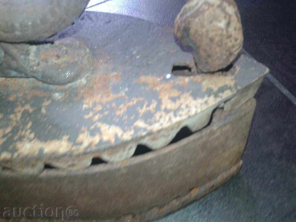 Old iron on coal with price 43.56 BGN | € 22.27 Old iron on coal with price 43.56 BGN | € 22.27