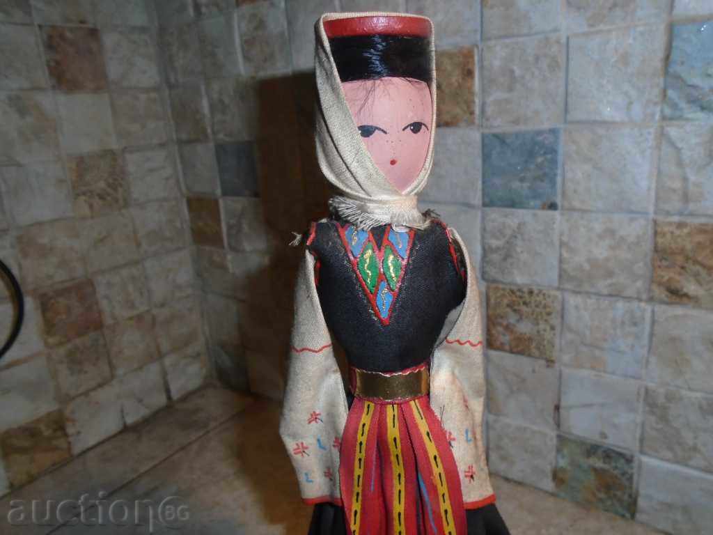 Auction OLD FOLKLORE COUPLE Auction OLD FOLKLORE COUPLE