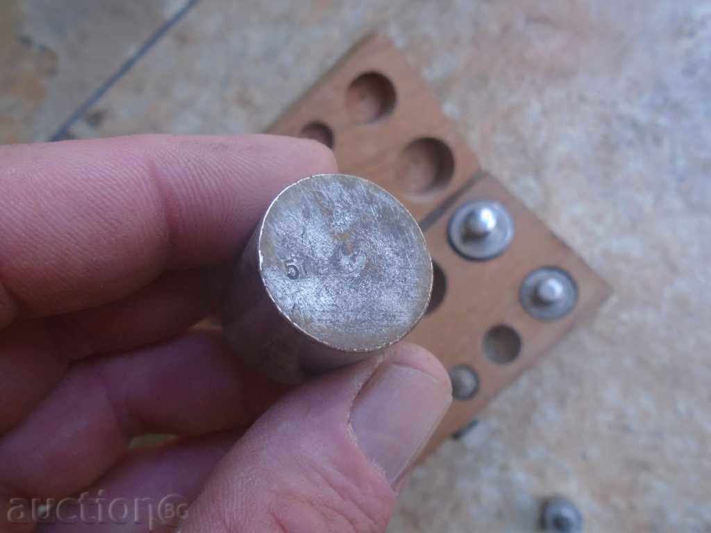 ΒΑΡΟΣ - 7 ΒΑΡΟΣ - 7