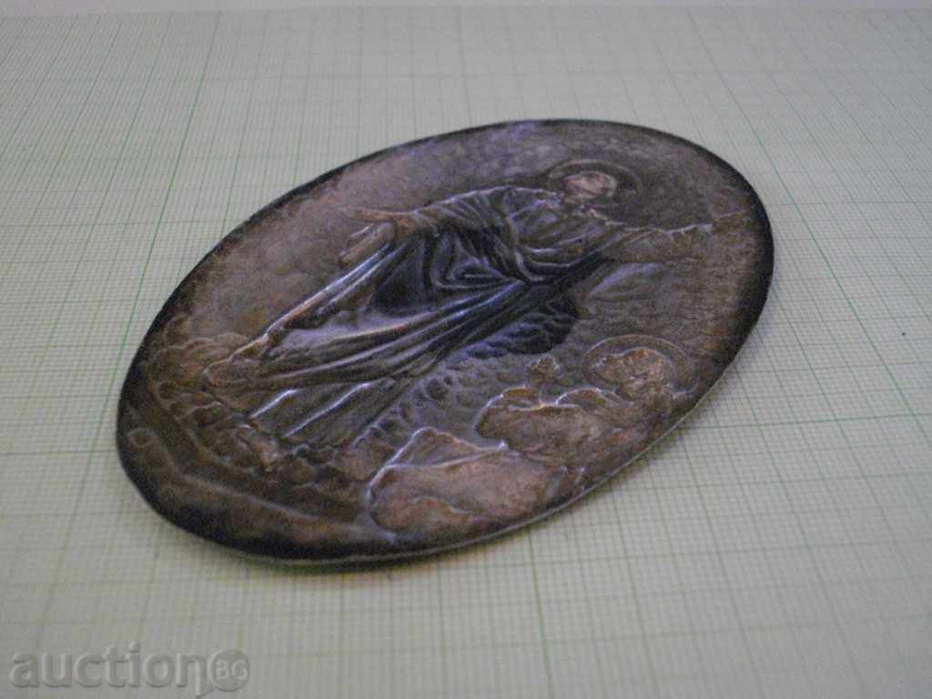 Παράδοση Εφαρμογή του αργύρου εξωτερικού περιβλήματος του ευαγγελίου - 22,5 γραμμάρια. Παράδοση Εφαρμογή του αργύρου εξωτερικού περιβλήματος του ευαγγελίου - 22,5 γραμμάρια.