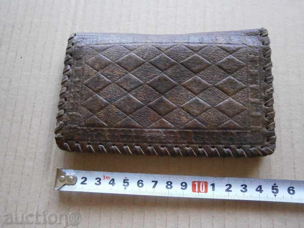 Auction antique leather wallet Auction antique leather wallet