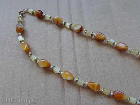 An old necklace with stones, a jewel, a jewel, a necklace - 7 An old necklace with stones, a jewel, a jewel, a necklace - 7