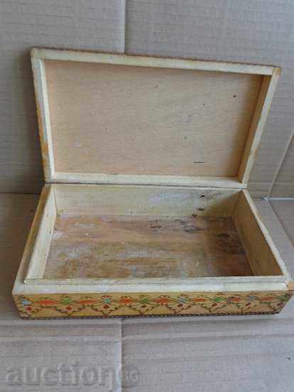 Κουτί για αξεσουάρ κουρέα, BNA, NRB με τιμή 56.00 BGN | € 28.63 Κουτί για αξεσουάρ κουρέα, BNA, NRB με τιμή 56.00 BGN | € 28.63