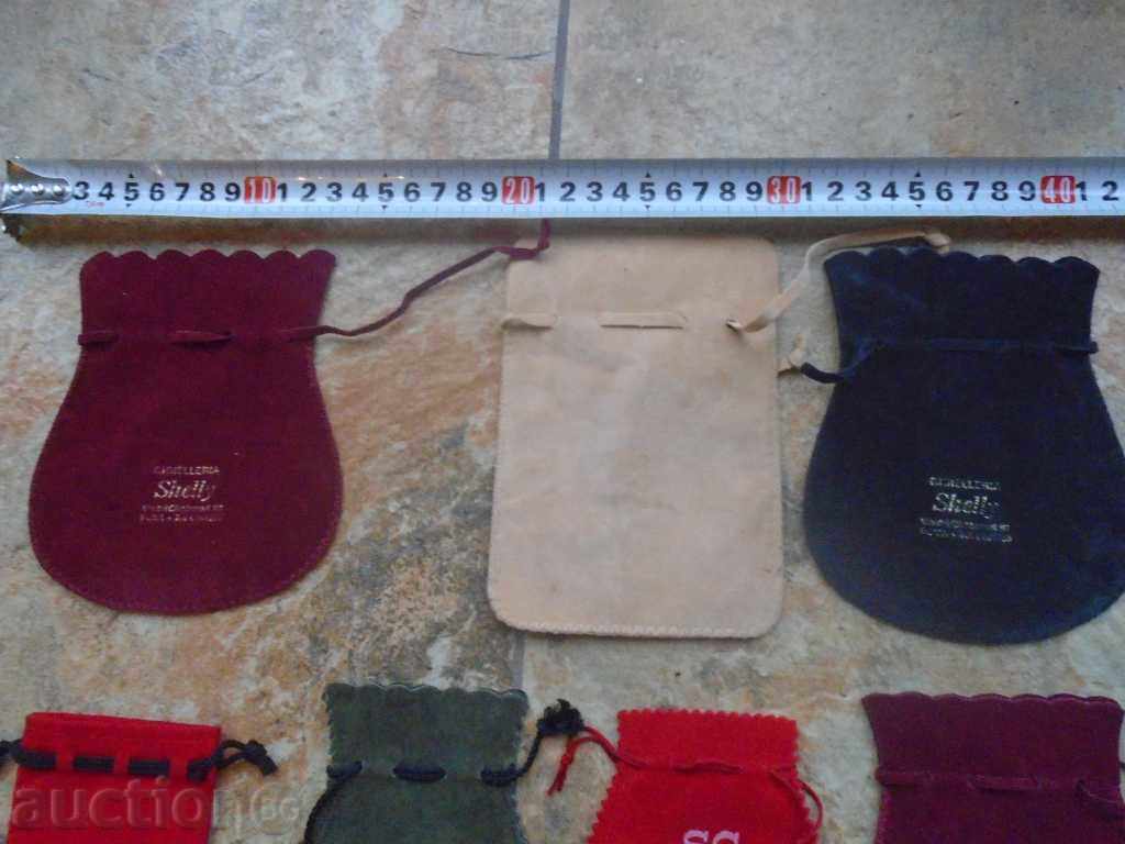 BAGS, JEWELRY BAGS - 13 pcs. with price 13.00 BGN | € 6.65 BAGS, JEWELRY BAGS - 13 pcs. with price 13.00 BGN | € 6.65