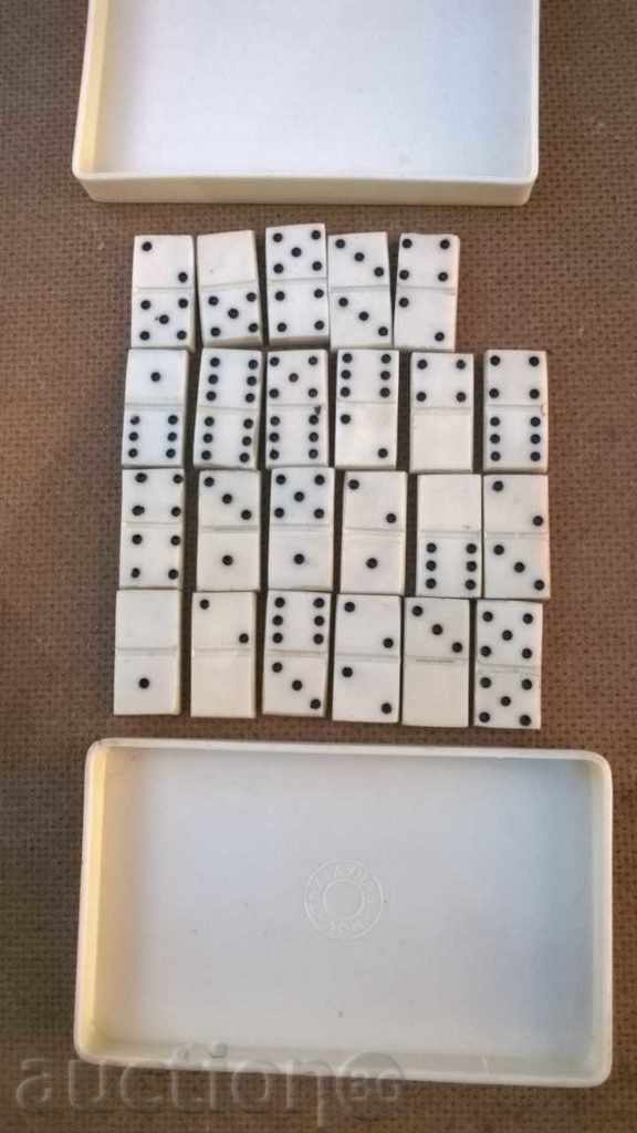 Delivery of old domino Delivery of old domino