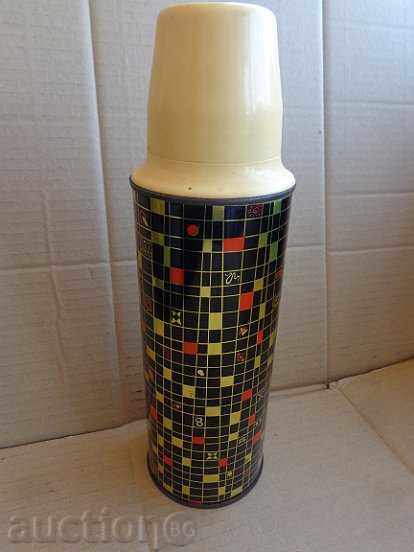 Παλιά σοσιαλιστική κανάτα θερμός, φιάλη, δοχείο καφέ Παλιά σοσιαλιστική κανάτα θερμός, φιάλη, δοχείο καφέ