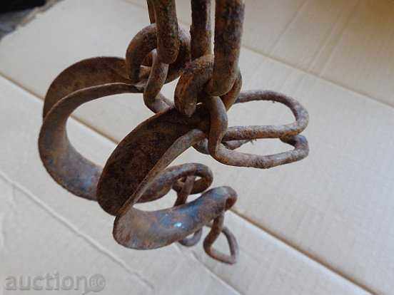 Pair of beads, pranks, chains, wrought iron - 6 Pair of beads, pranks, chains, wrought iron - 6