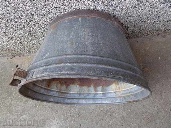 An old galvanized basin, a trough, a household pot - 5 An old galvanized basin, a trough, a household pot - 5