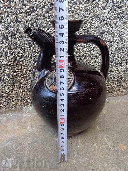 Licitație Crondir vechi, ulcior cu pipa, ceramică, oală Licitație Crondir vechi, ulcior cu pipa, ceramică, oală