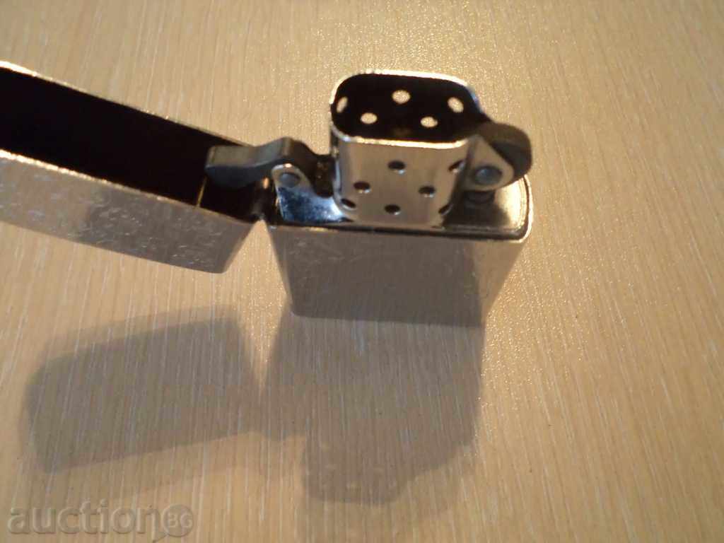 STARA BENZINOVA LAPTLE with price 14.99 BGN | € 7.66 STARA BENZINOVA LAPTLE with price 14.99 BGN | € 7.66