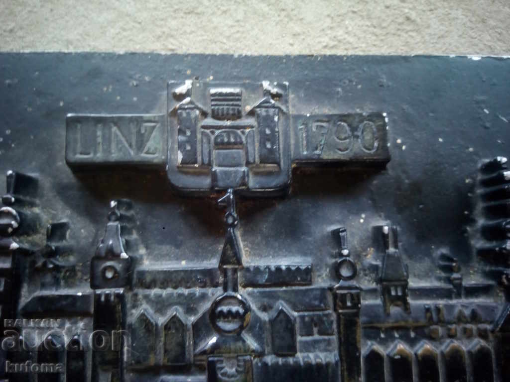 Linz, Austria bas-relief with price € 25.55 | 49.97 BGN