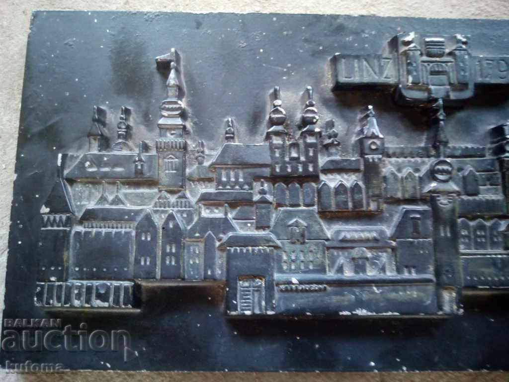 Auction  Linz, Austria bas-relief
