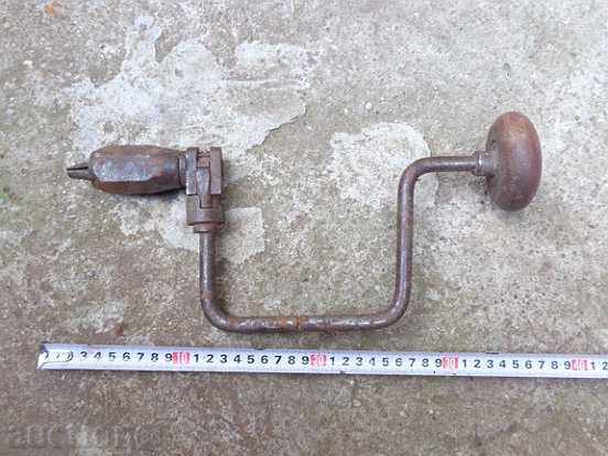 Old carpentry, drill, tool, wrought iron with price 32.00 BGN | € 16.36 Old carpentry, drill, tool, wrought iron with price 32.00 BGN | € 16.36