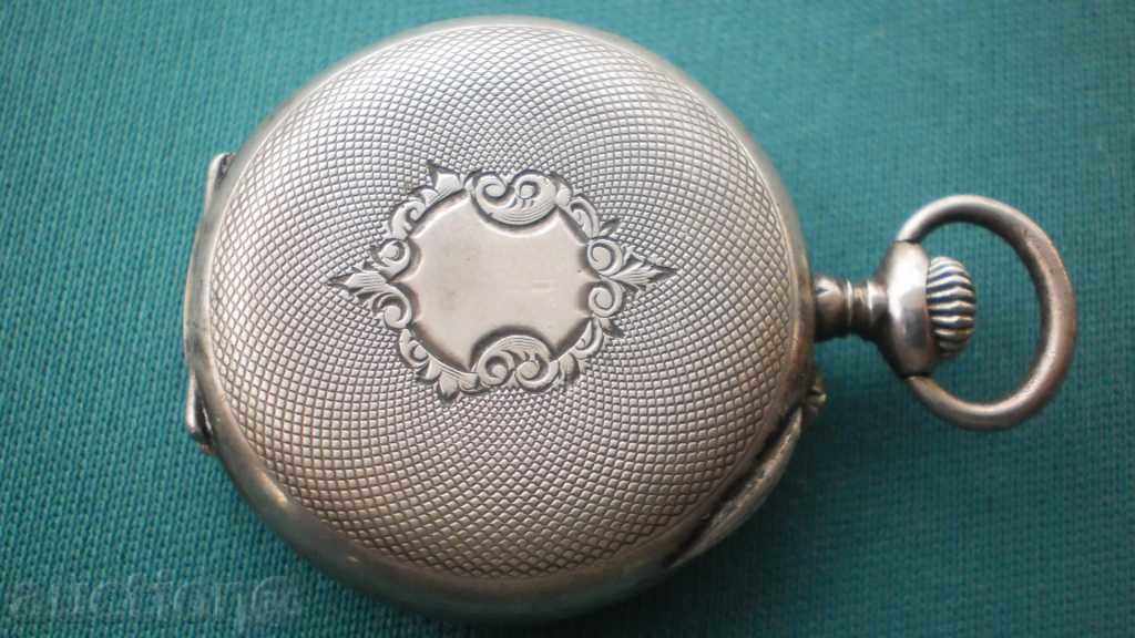 Colectabila ceas de buzunar de argint cu preț € 28.12 | 55.00 BGN