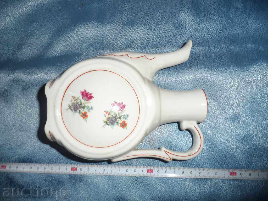 PORCELAIN POT / KETTLE - 6 PORCELAIN POT / KETTLE - 6