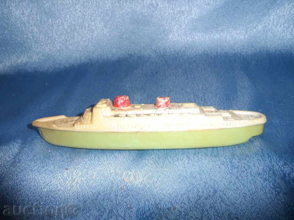 OLD PLASTIC TOY OLD PLASTIC TOY