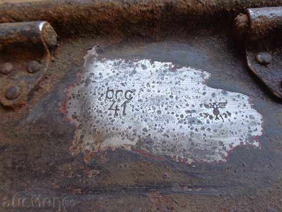 Cartridge box for MG-34 42 Wehrmacht WWII with price 60.00 BGN | € 30.68 Cartridge box for MG-34 42 Wehrmacht WWII with price 60.00 BGN | € 30.68