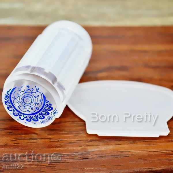 Stamps and tiles for perfect manicure decoration Born Prett