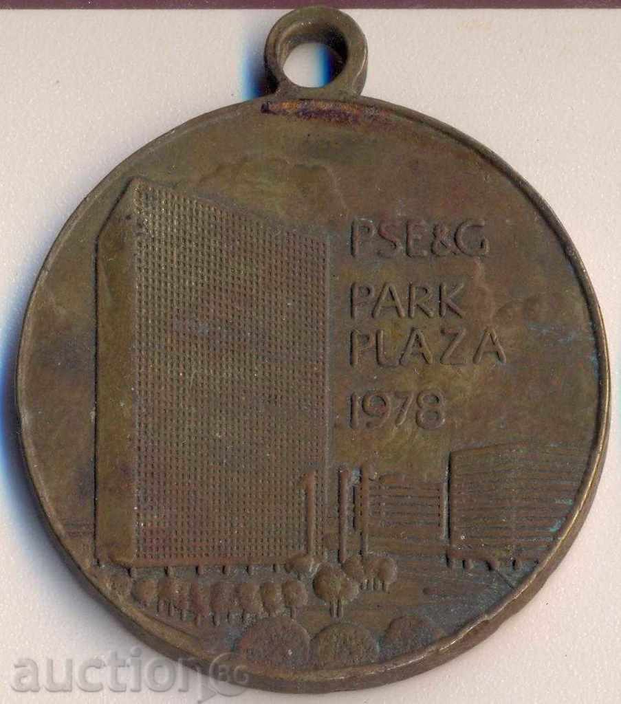 Голям стар медал 1978 година, 38 мм.