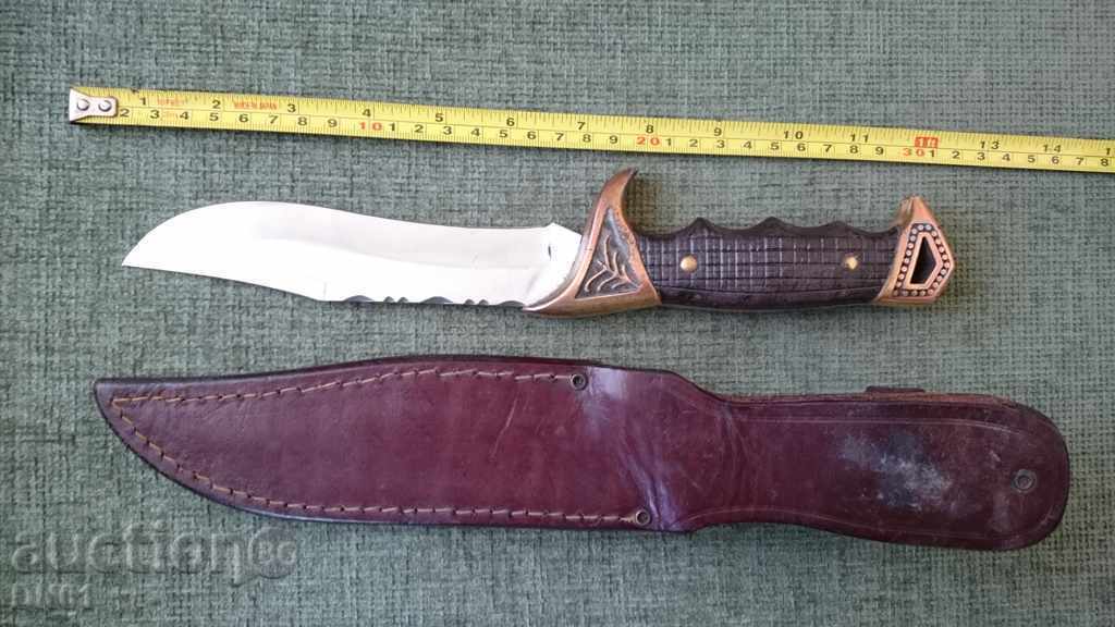 Ловджийски нож от Испания