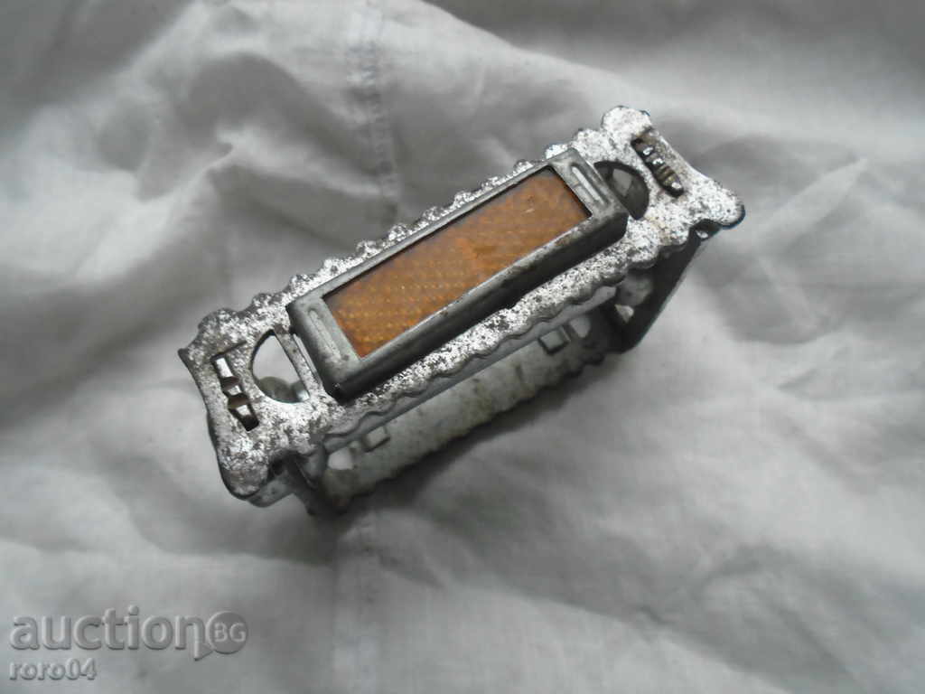 STAR PEDAL "EASTMAN" - ACTUALLY - 6