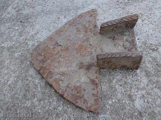 Delivery of Forged top of a plowing cast iron for a primitive iron Delivery of Forged top of a plowing cast iron for a primitive iron