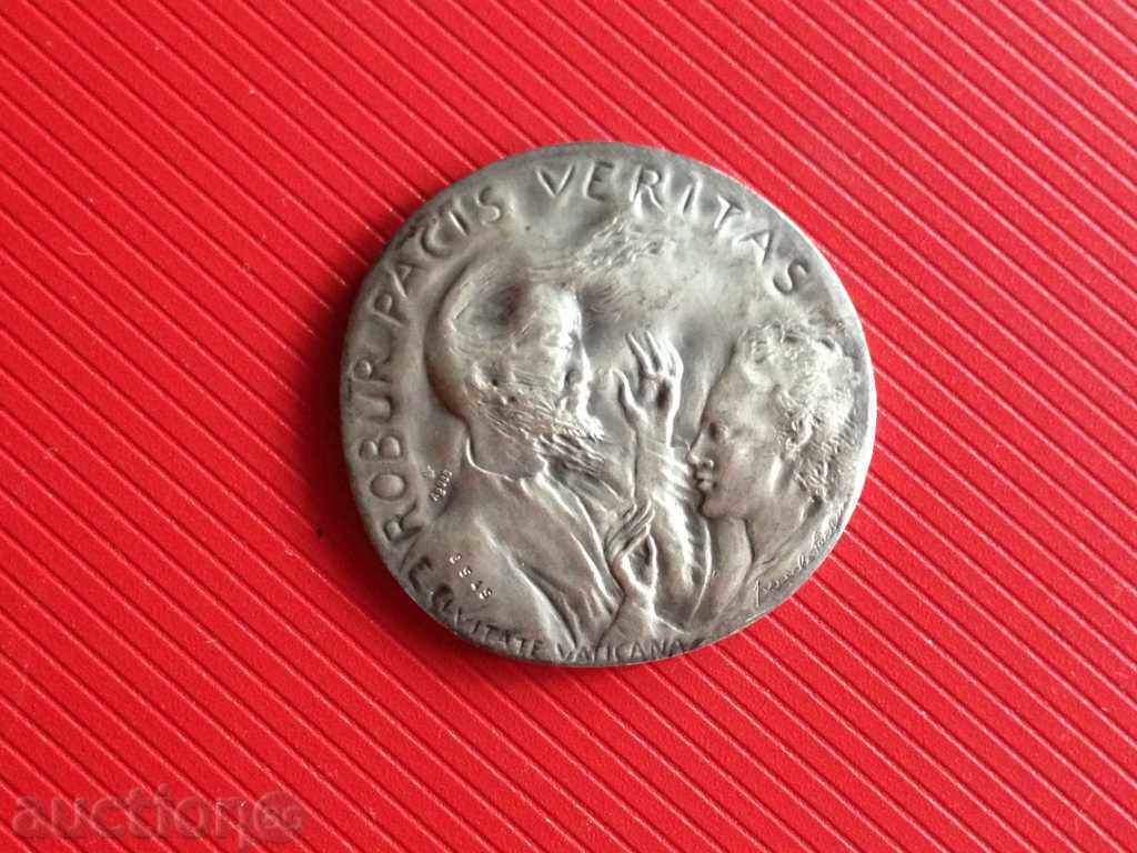 SILVER MEDAL FOR THE POPE with price 119.00 BGN | € 60.84 SILVER MEDAL FOR THE POPE with price 119.00 BGN | € 60.84