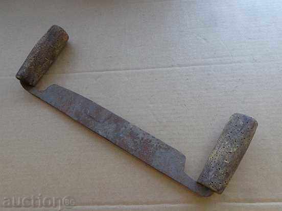 Old forged ruff tool wrought iron wooden planer with price 30.00 BGN | € 15.34 Old forged ruff tool wrought iron wooden planer with price 30.00 BGN | € 15.34