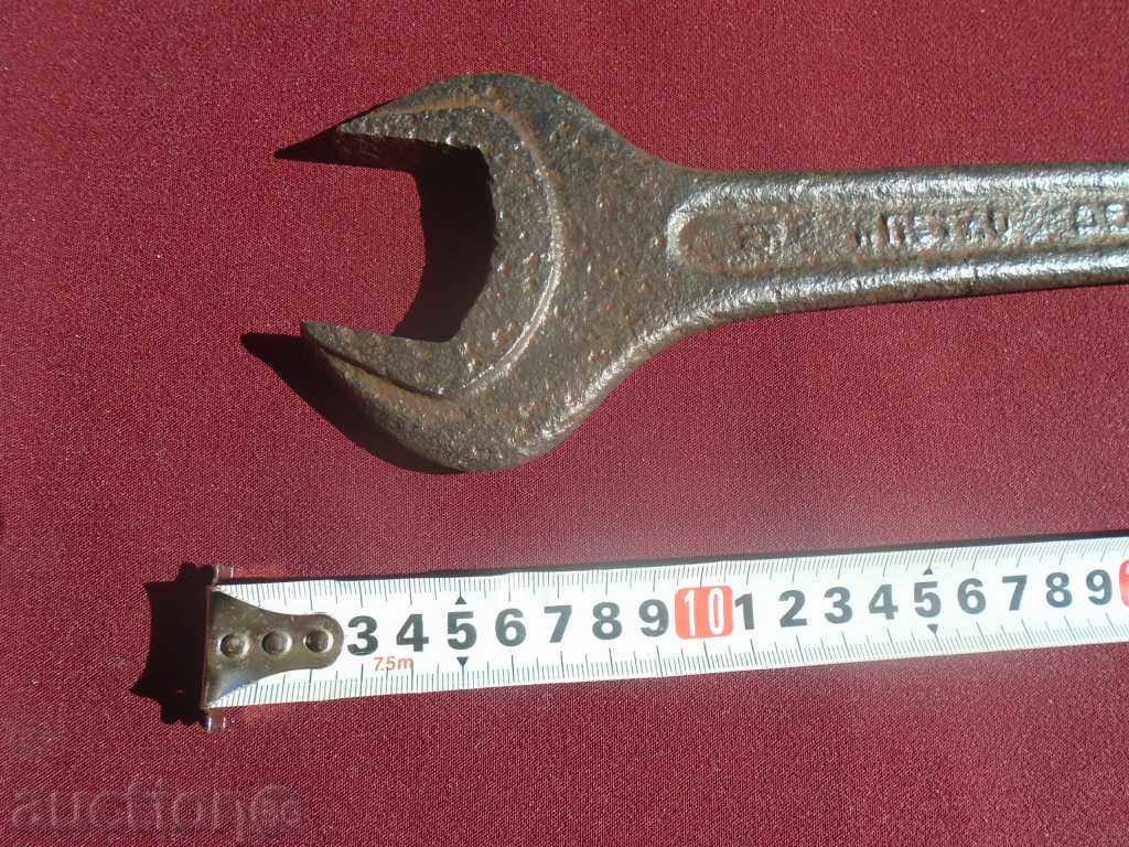 МАСИВЕН СТАР ГАЕЧЕН КЛЮЧ № 41 " ПЕТКО ДЕНЕВ " - ГАБРОВО с цена 8.99 лв. | € 4.60 МАСИВЕН СТАР ГАЕЧЕН КЛЮЧ № 41 " ПЕТКО ДЕНЕВ " - ГАБРОВО с цена 8.99 лв. | € 4.60