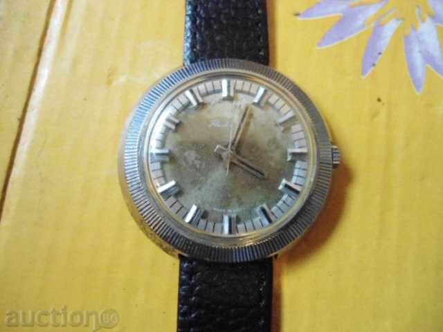 Ракета с цена 28.00 лв. | € 14.32 Ракета с цена 28.00 лв. | € 14.32