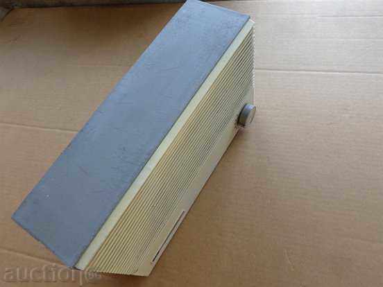 An old radio, a speakerphone, a speakerphone, a radio - 7 An old radio, a speakerphone, a speakerphone, a radio - 7